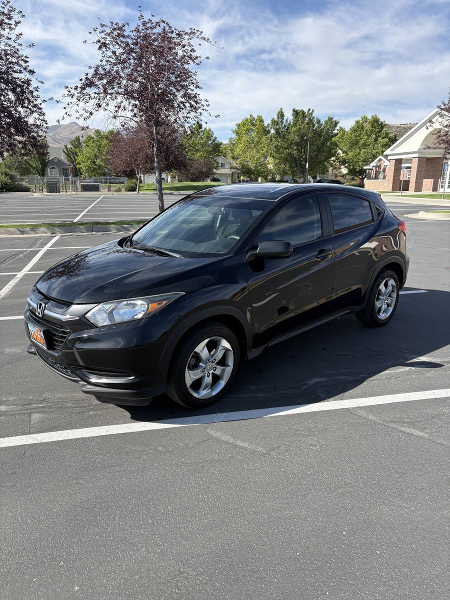 2016 Honda HR-V LX