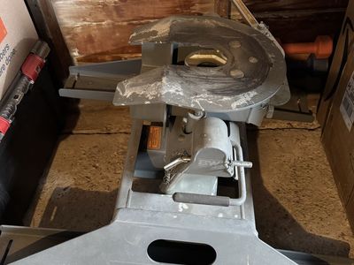 5th Wheel Hitch