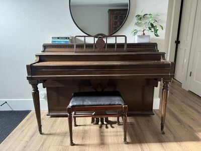 Vintage Piano - Real Ivory, Recently Tuned