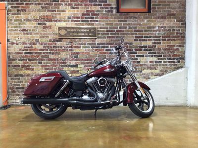 2015 HARLEY-DAVIDSON DYNA SWITCHBACK