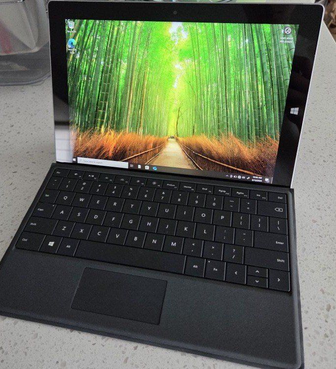 Microsoft Surface 3 tablet with keyboard