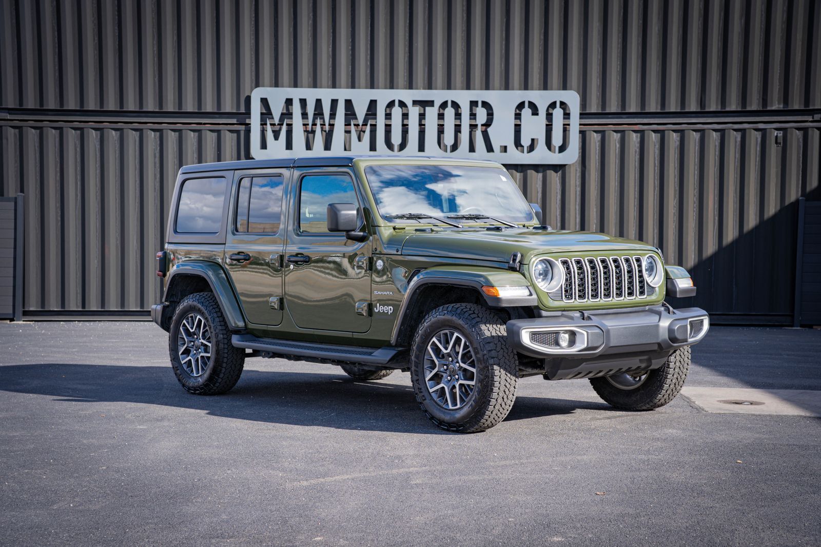 2024 JEEP WRANGLER Sahara