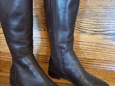 WOMENS BEAUTIFUL LEATHER BOOTS