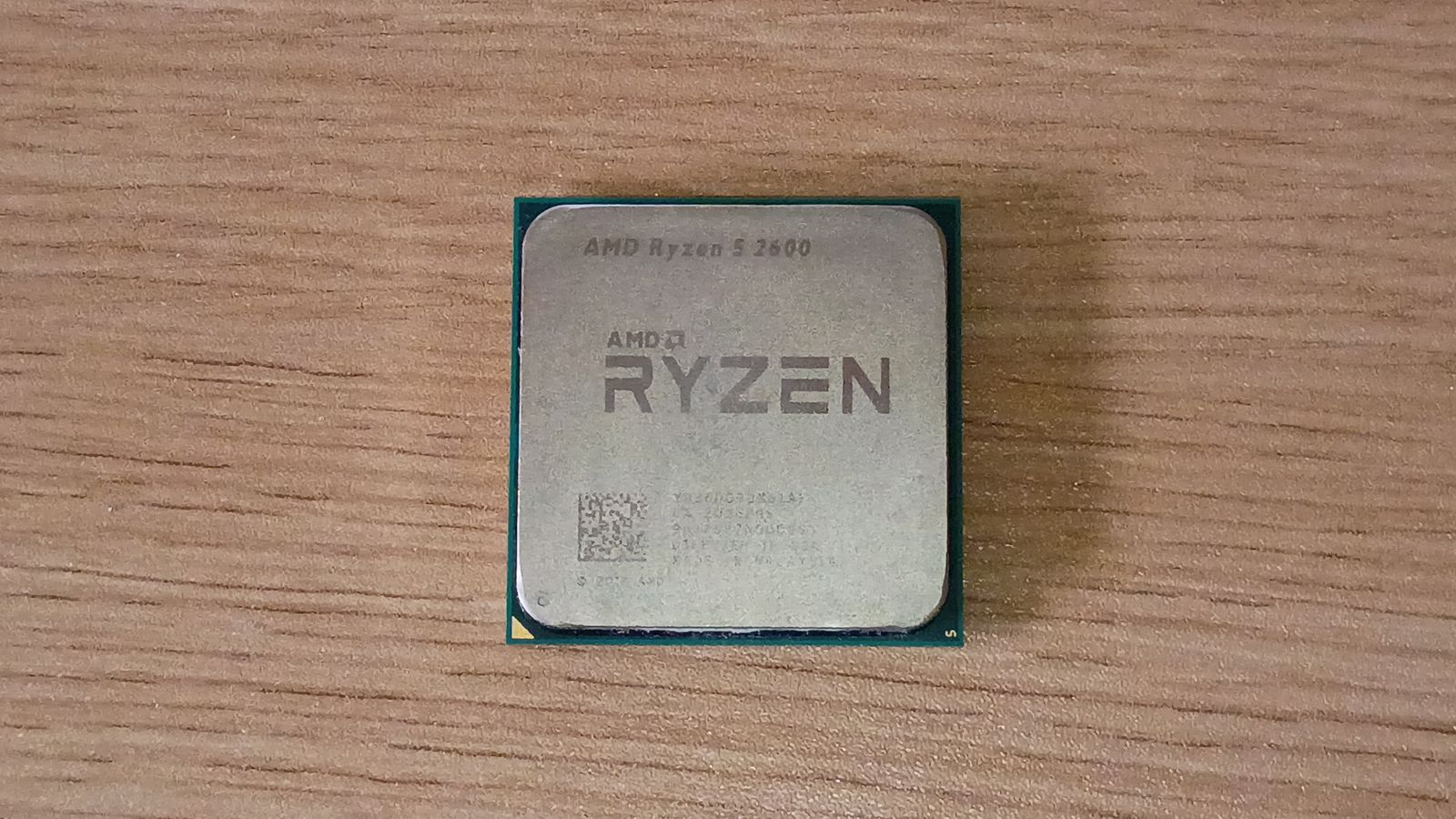 AMD Ryzen 5 2600 Processor (3.9GHz, 6 Cores, AM4)