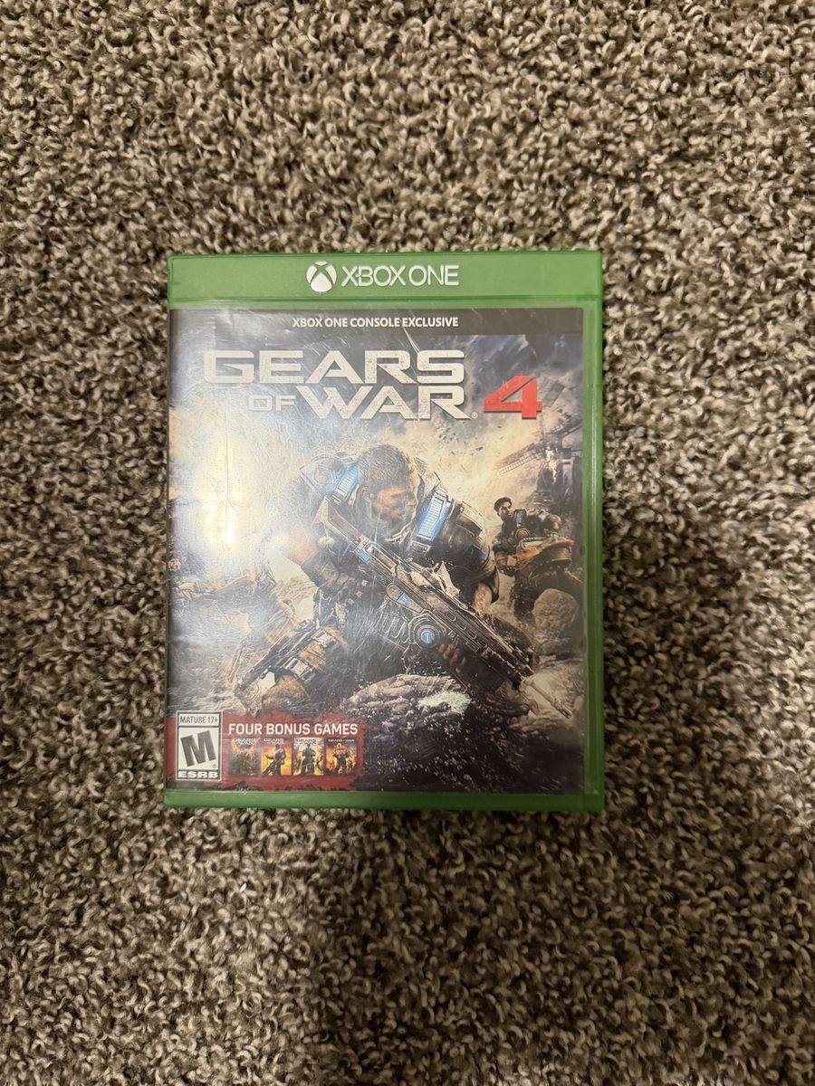 Gears of War 4 - Xbox One Console Exclusive - Includes Four Bonus Games