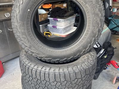 Falken Wildpeak 275/70/18 AT 3W tires. Set of 3 used tires.
