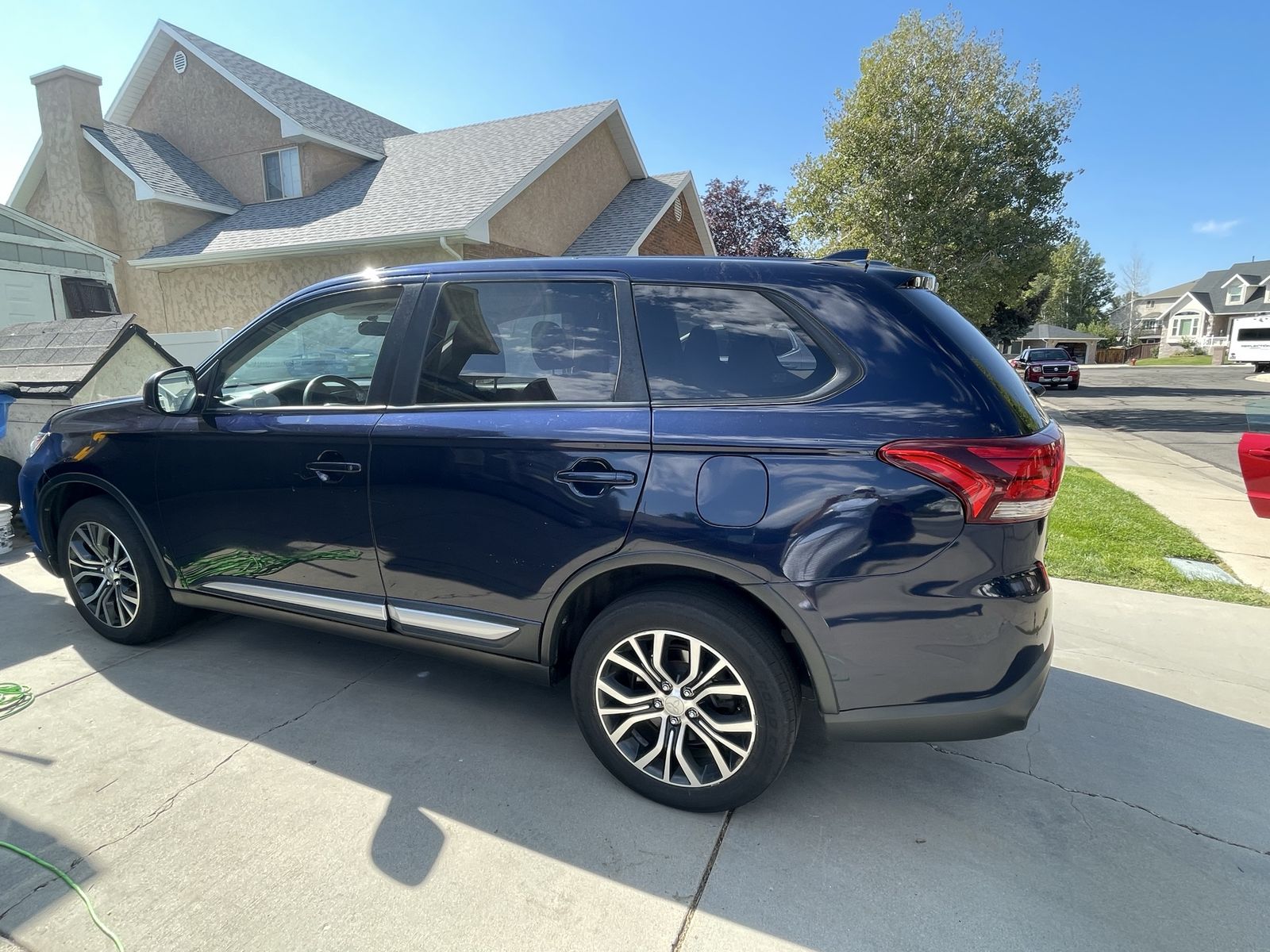 2018 Mitsubishi Outlander ES