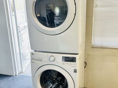 Lg stackable or side by side washer and dryer set