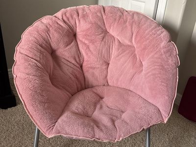 Pink Saucer Chair
