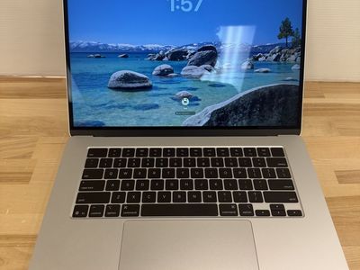 Macbook Air M4 15-inch | 16GB Memory | 256GB Storage