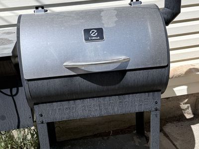 Z Grill Smoker