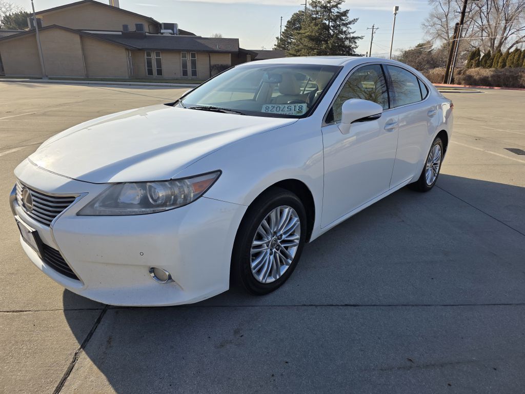 2013 LEXUS ES Base