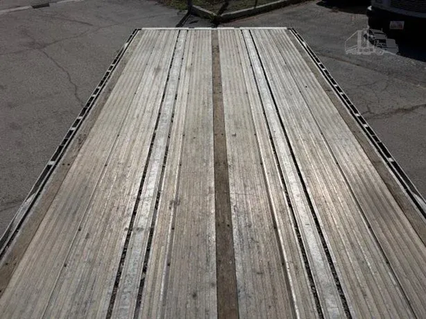 Main image 7