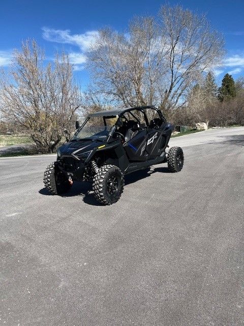 2023 Polaris Pro XP 4 Premium Turbo with only 557 miles