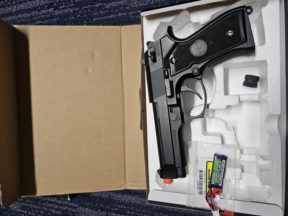 Airsoft Pistol