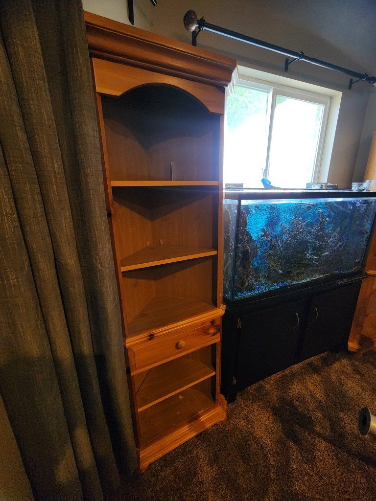 corner shelves