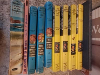 Hardy Boys, Nancy Drew and PoGP collectors novel books