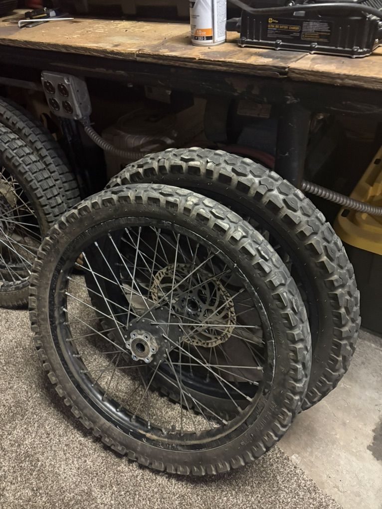 surron light bee wheels