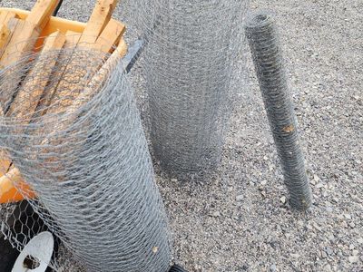 Chicken Wire Mesh Rolls 3x60+ ft, used