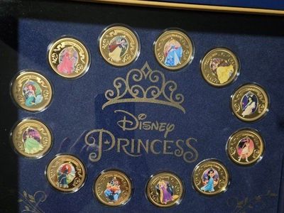 12 24k Gold Plated Disney Princess Set