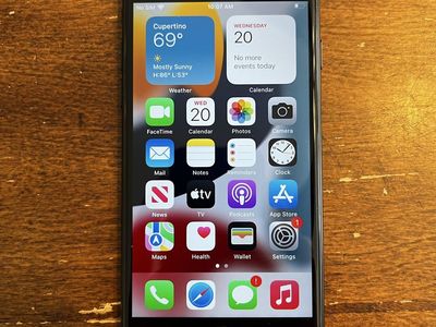 iPhone 7 32GB Black – Unlocked – 90% Battery Health