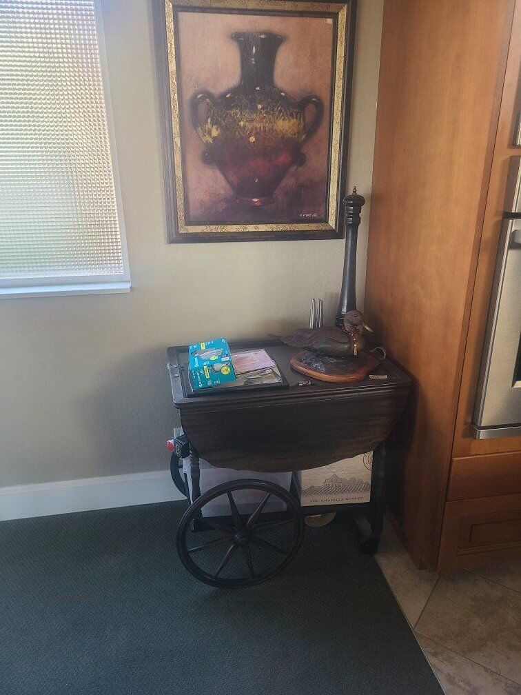 (SaltLakeCity area)( Estate Items )still have esta