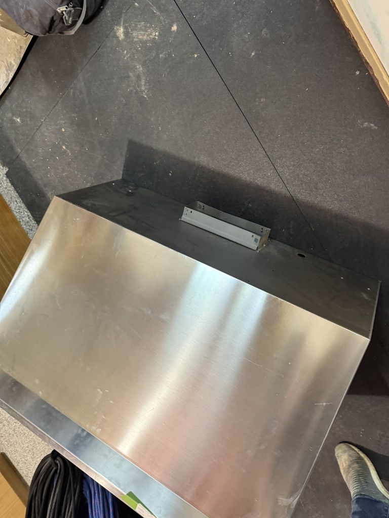 Main image 4