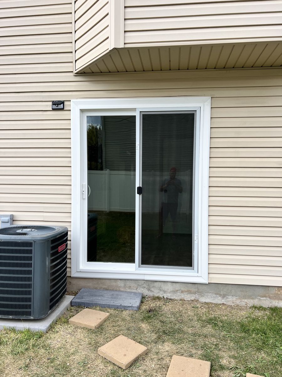 Main image 12