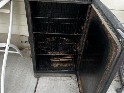 Master built electric smoker