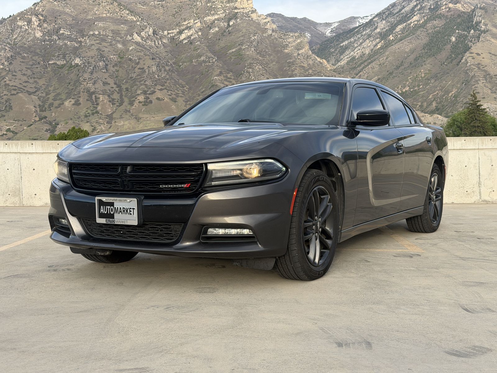 2019 DODGE CHARGER SXT