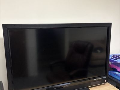 VIZIO 42-inch 1080P HD TV with Remote.