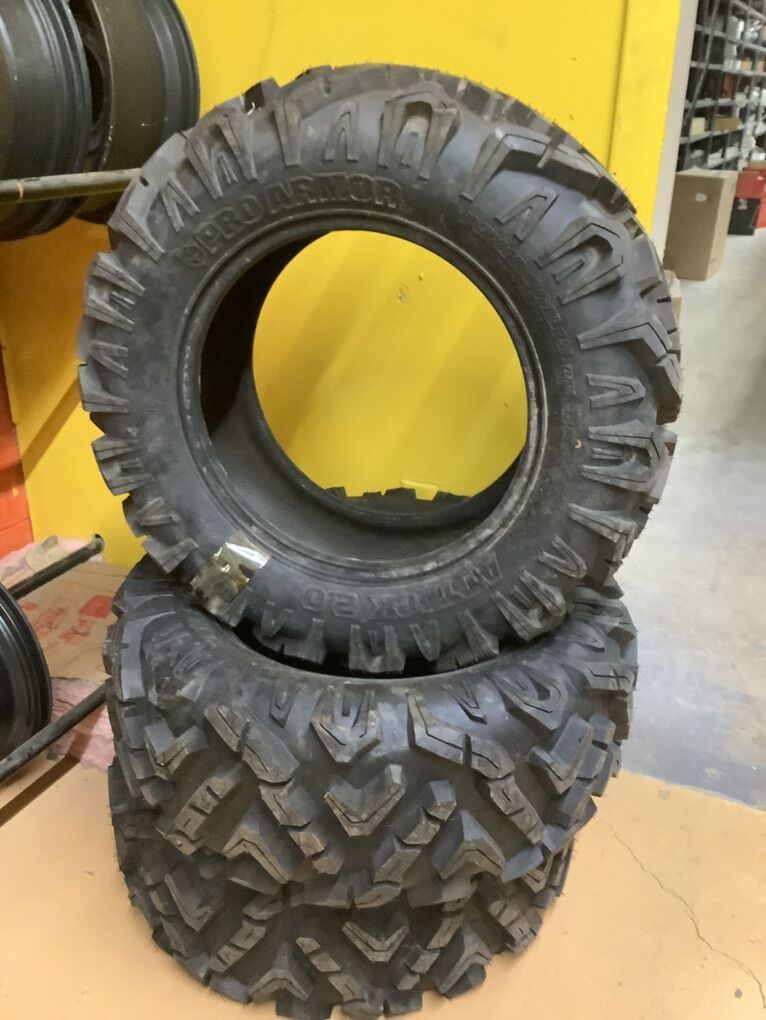 28x10x15 Pro Armor Attack 2.0 Tire Pair Like New