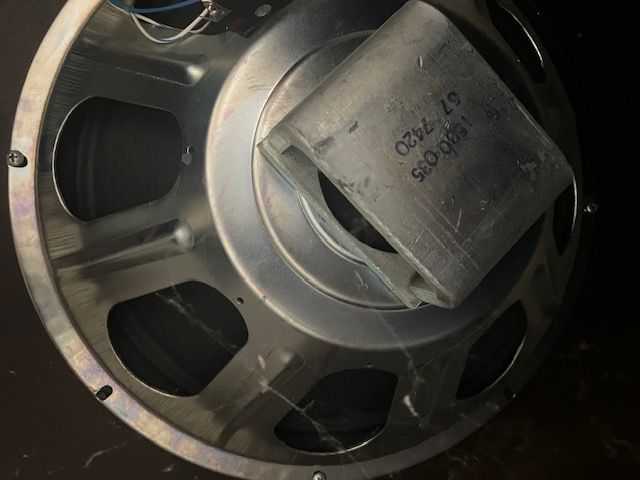 Main image 6