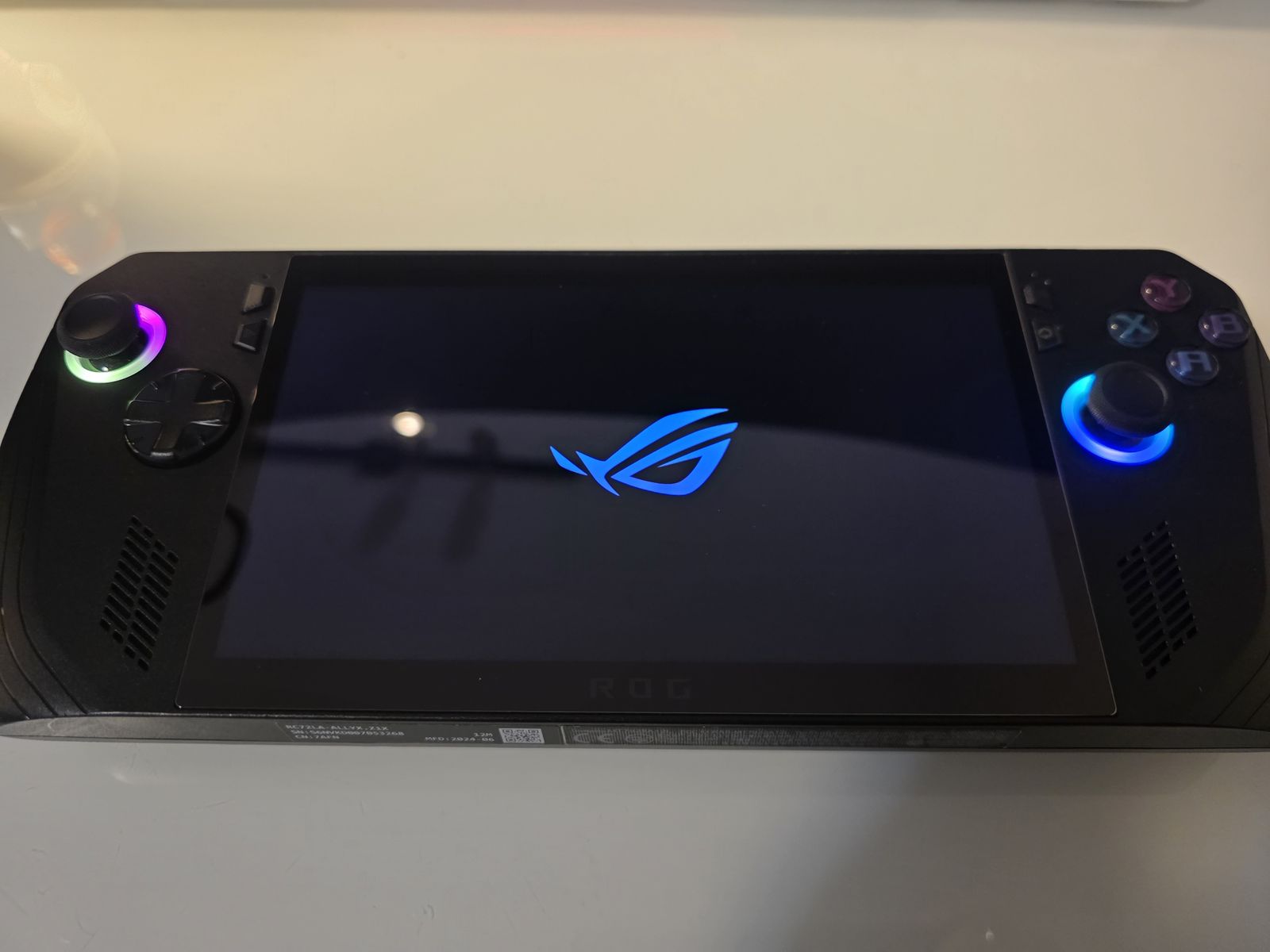 ASUS ROG Ally X Gaming Handheld Ryzen Z1 Extreme 24GB RAM w/ Official Charger