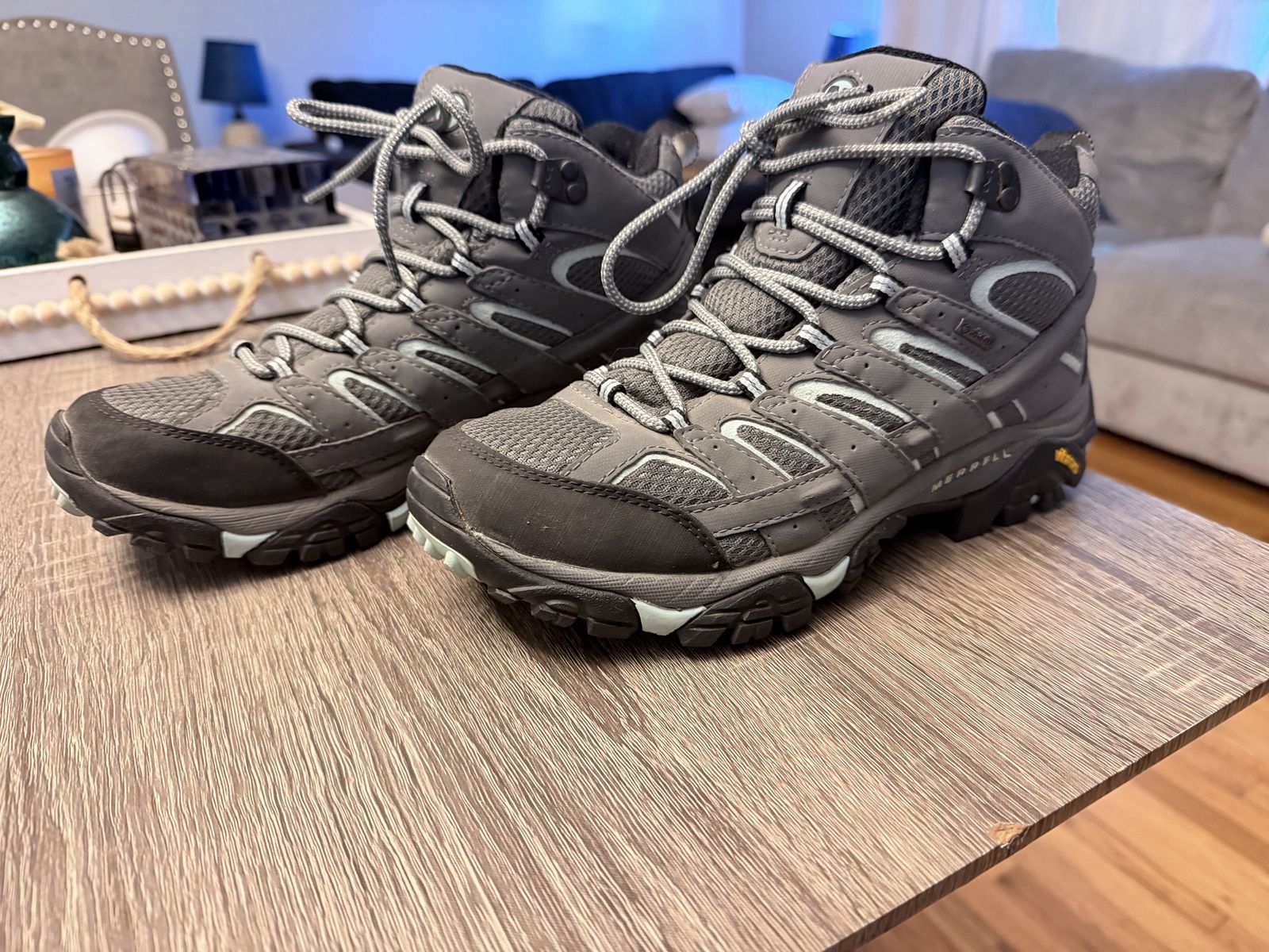 Merrell Moab Gore-Tex Waterproof Hiking Boots Women’s Size 10 – Like New