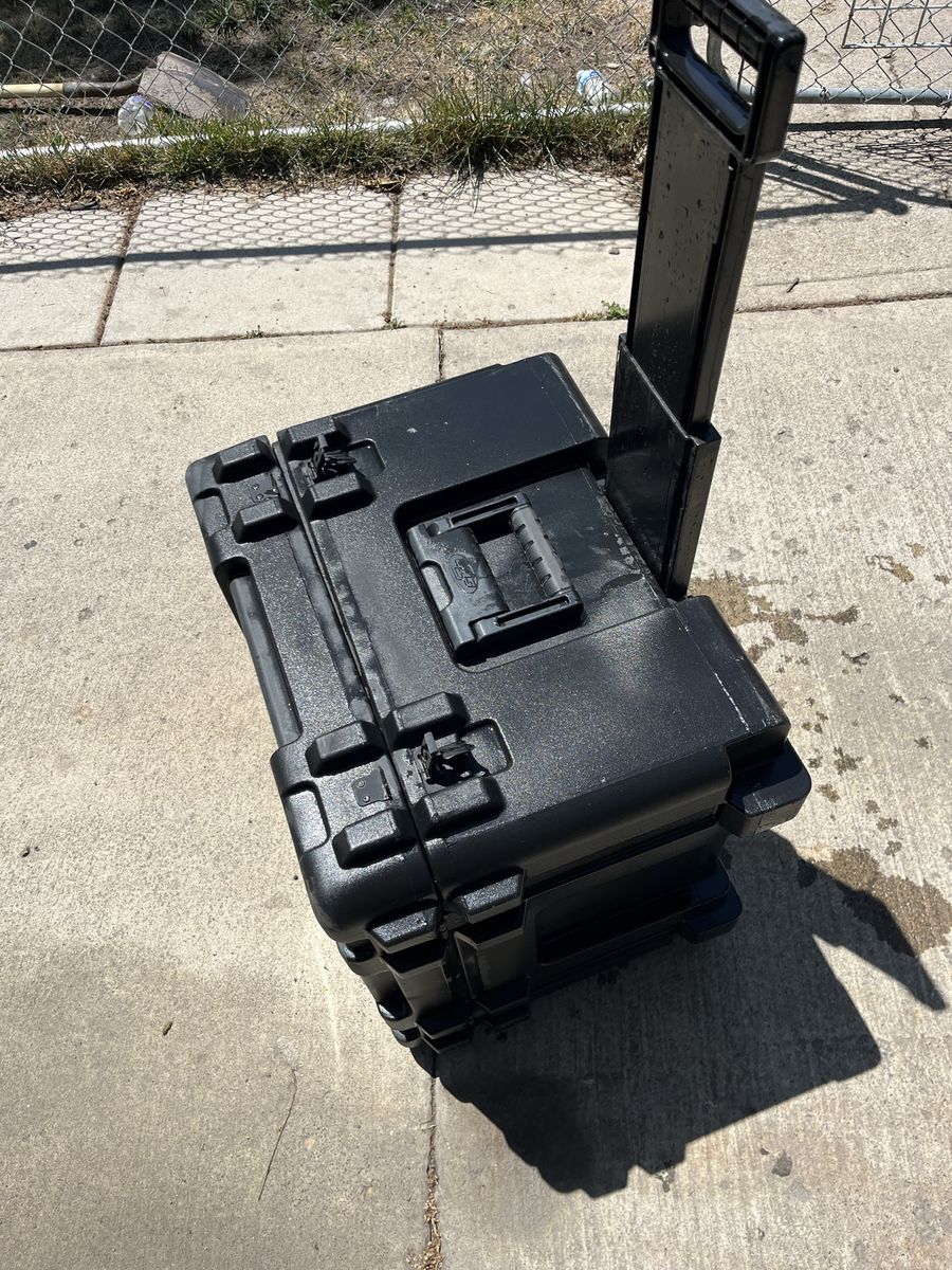 SKB boxes