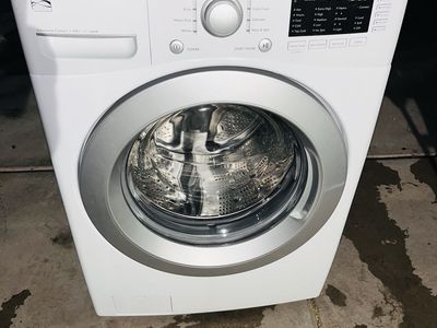 $390 OBO GOOD AND LARGE CAPACITY WASHER KENMORE 4.5 cb
