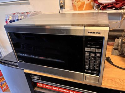 Panasonic 1200 W genius sensor