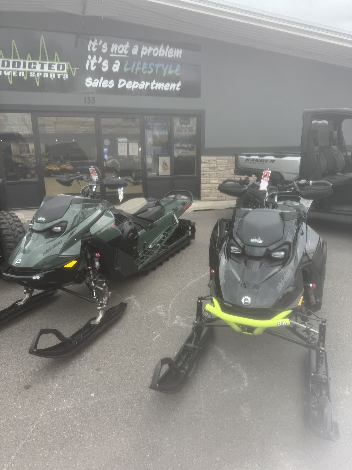 2025 Ski-Doo X Expert Turbo 165