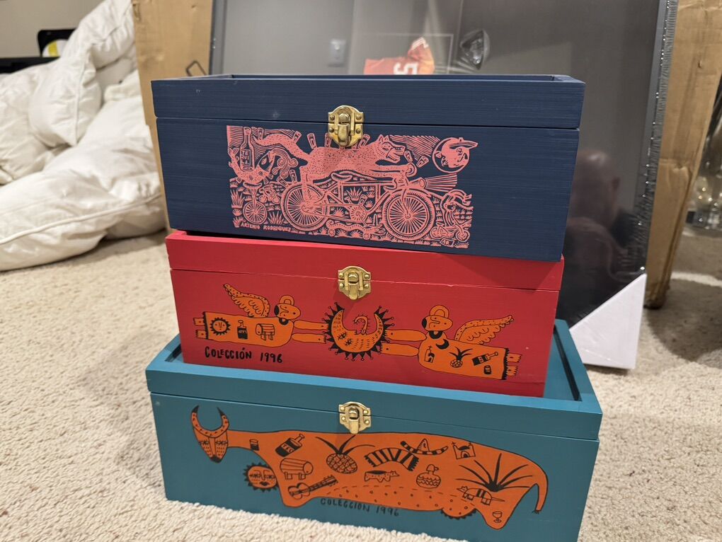 Jose Cuervo Tequila Boxes Reserva Del la Familia