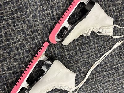 Lange Aries Ice Figure Skates Size 7 Women’s