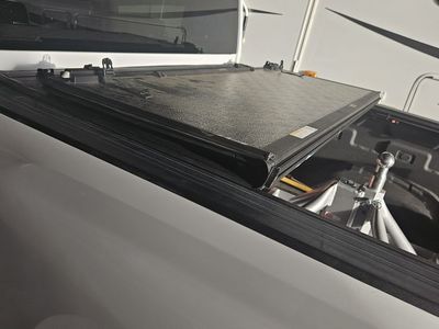2024 Chevy short bed cover