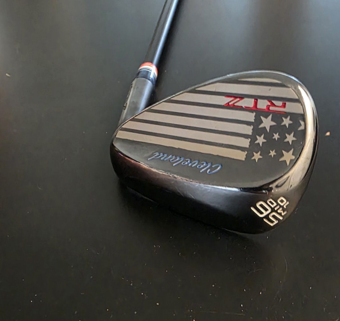 Cleveland RTZ 56 Degree Wedge with Fujikura Axiom 105 S Shaft and JumboMax Grip. USA Edition