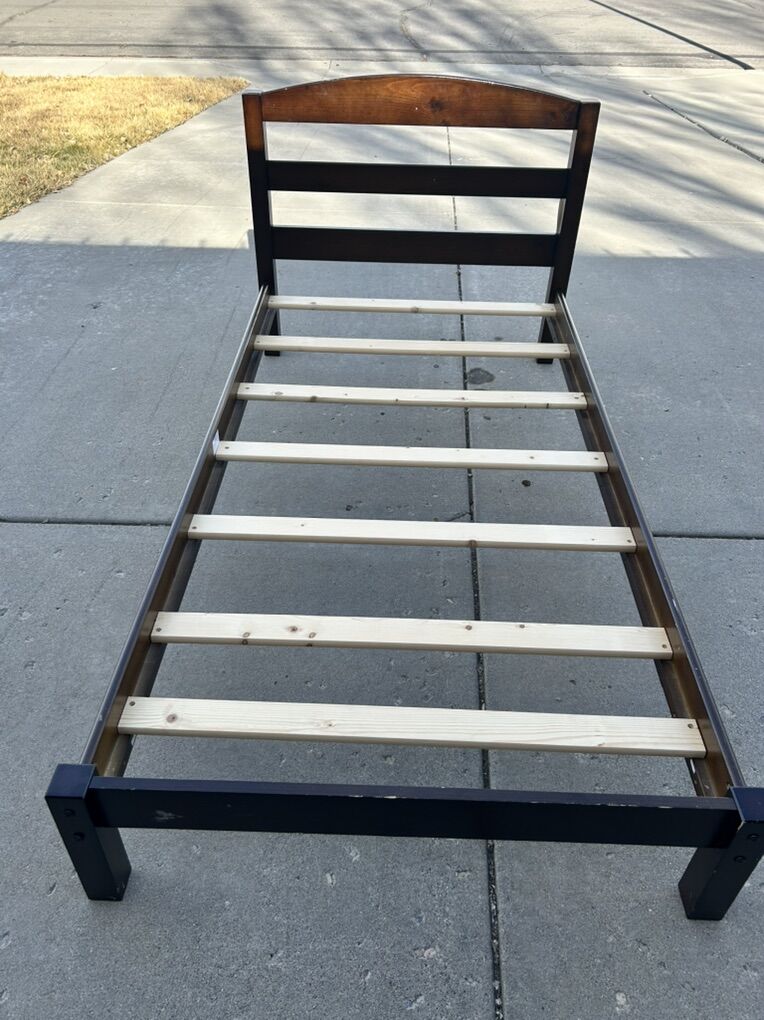 Twin Bedframe