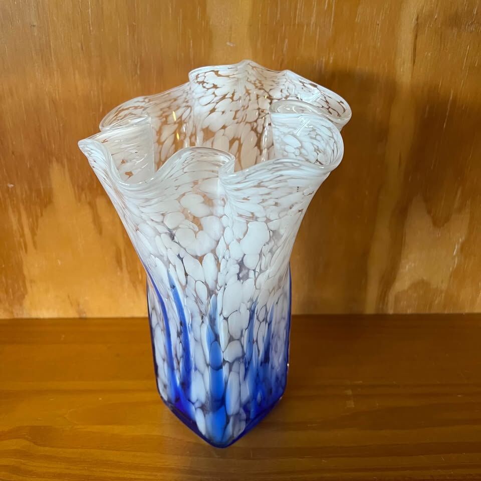 Hand-Blown Ruffled Top / Handkerchief Vase - Great Gift