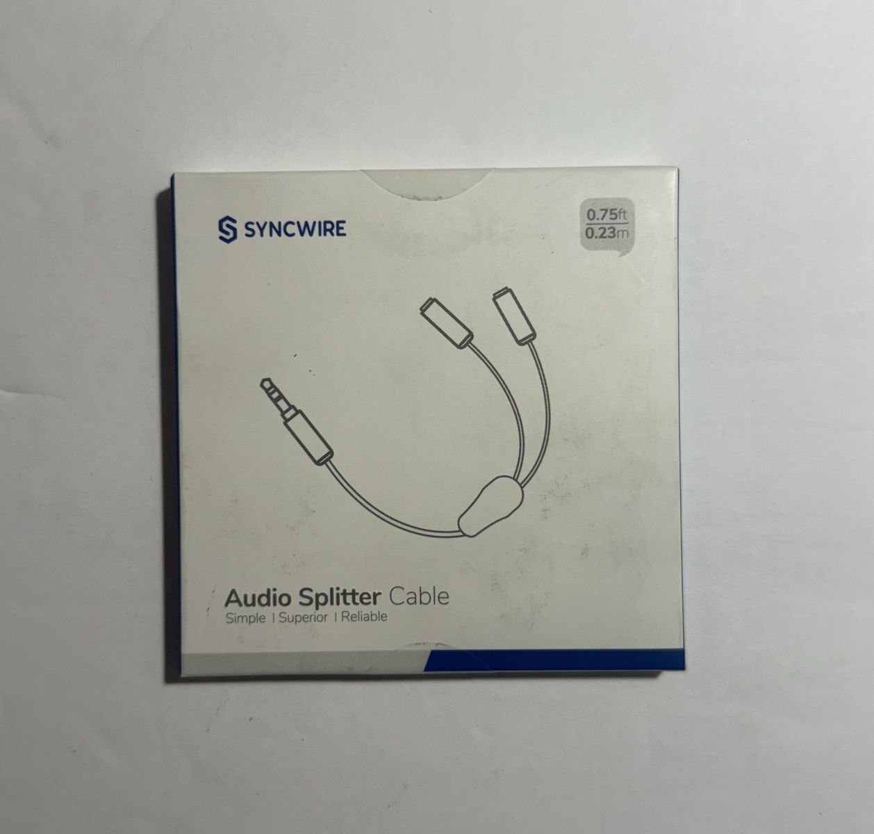 NEW SYNCWIRE 3.5mm Audio Splitter Cable (SW-SC024)