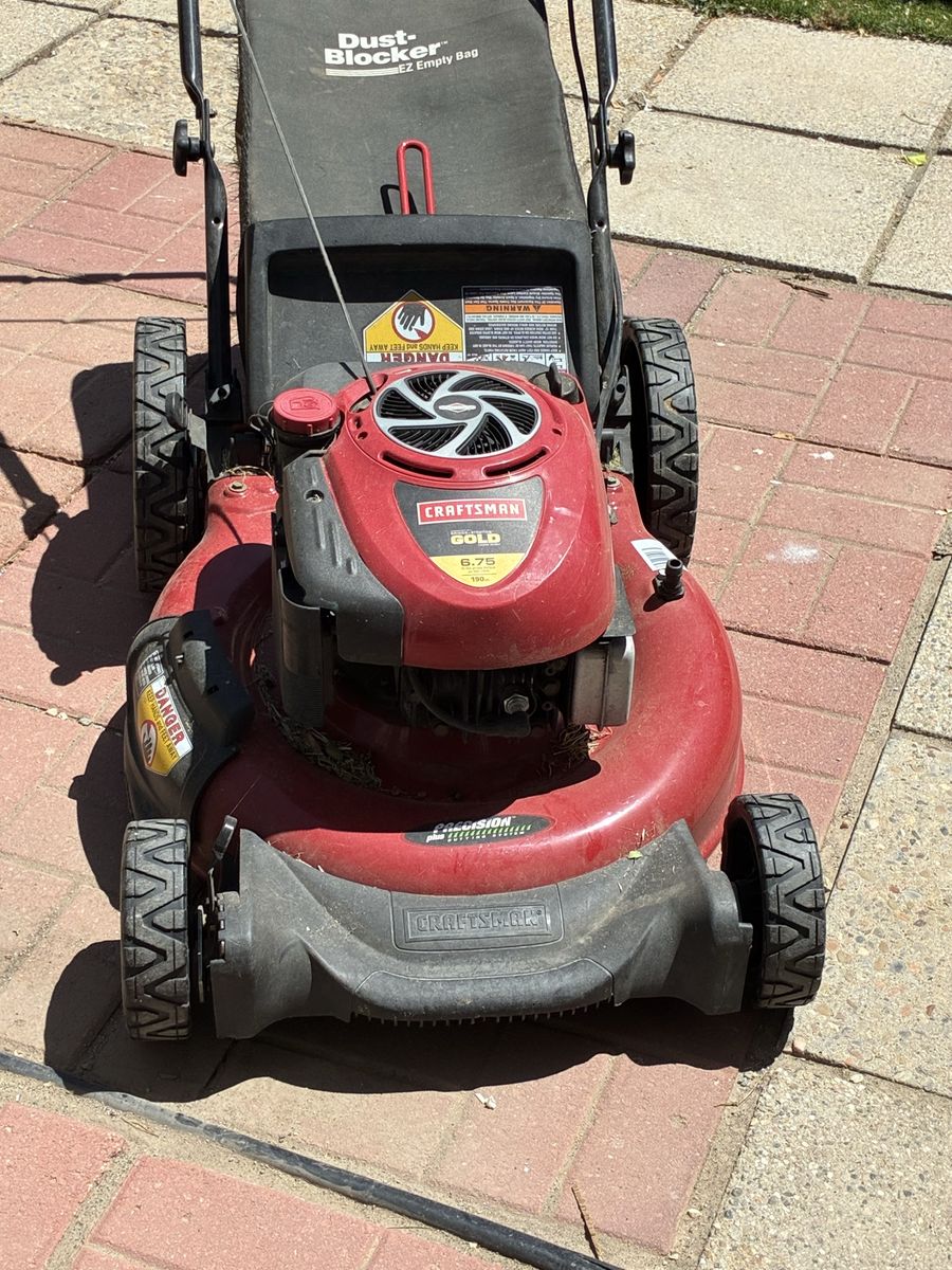 BRAND NEW CRAFTSMAN LAWN MOWER