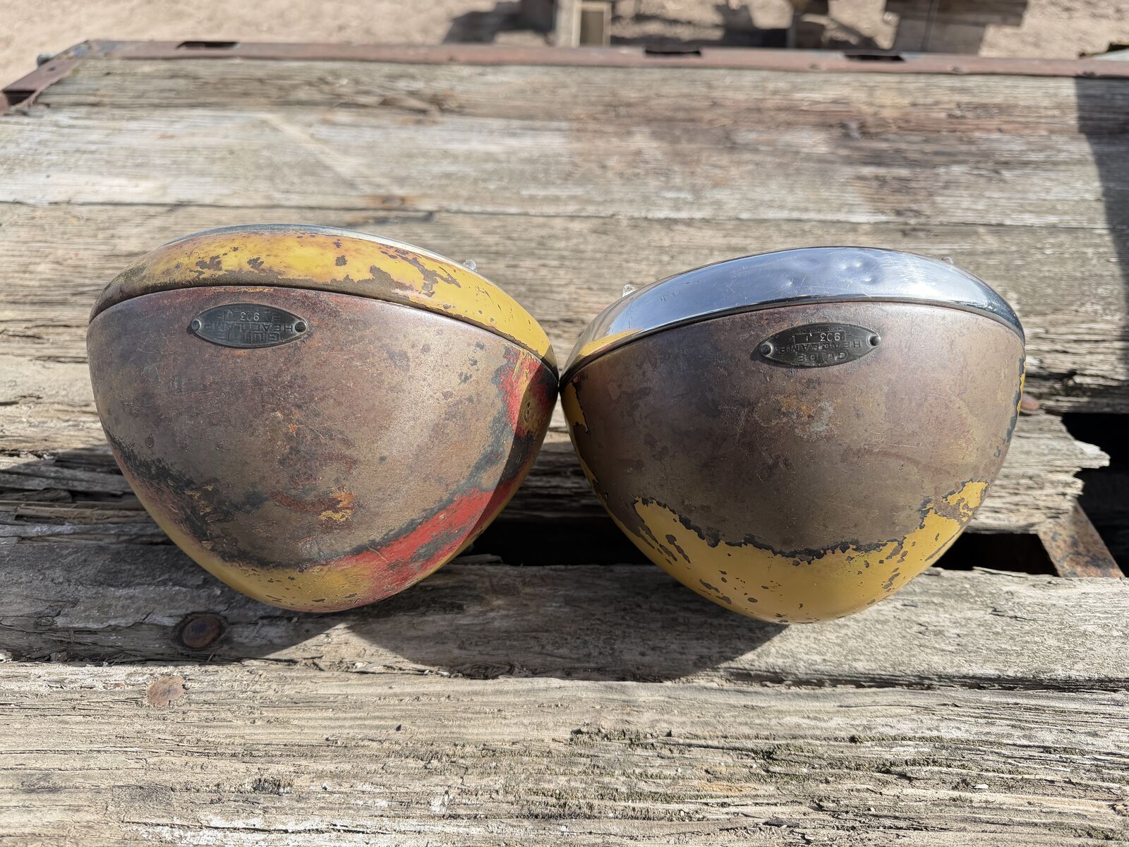 1940's Guide Headlamp Set