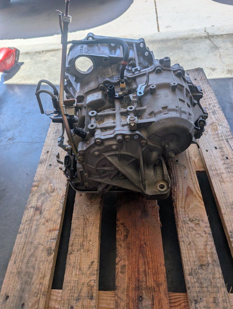 Main image 3