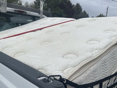 Pillow top Queen mattress and box spring